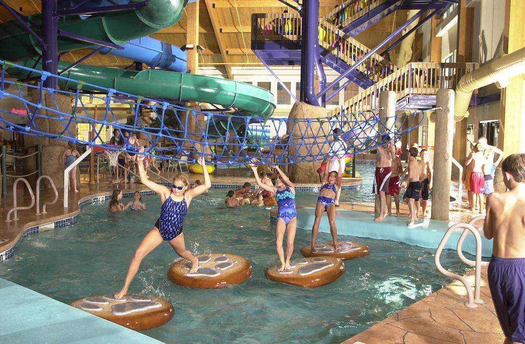 Tundra Lodge Resort - Waterpark & Conference Center Грин Бэй Экстерьер фото